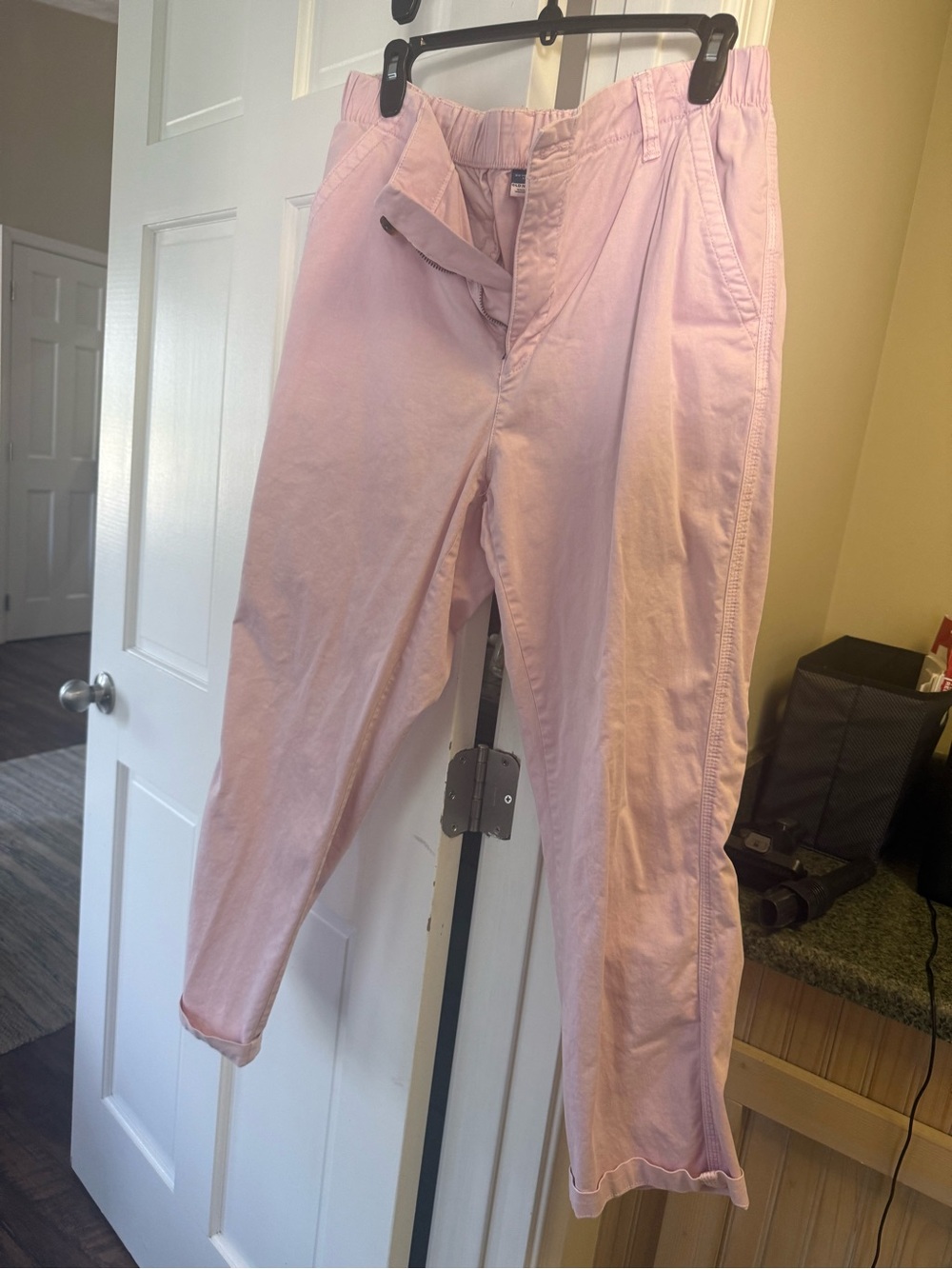 Old Navy Light Pink Women’s OG Chinos - Versatile Everyday Wear